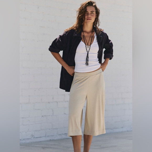 Free People Pants - Free People “Good Feels” Black Wide-Leg Culottes